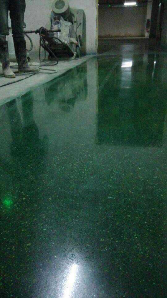 144845133.jpg 44.jpg