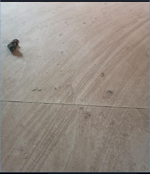 151023995.jpg 70.jpg